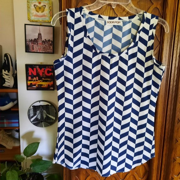 3/$15 Soda Pop Herringbone Printed Tank Blouse - Navy, Size XS - Picture 2 of 15